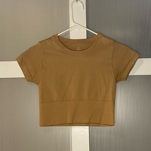 Offline by Arie crop top